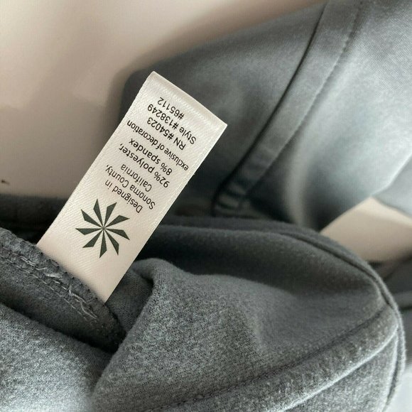 Athleta Plush Tech Running Pullover Hoodie in Grey - Picture 4 of 5